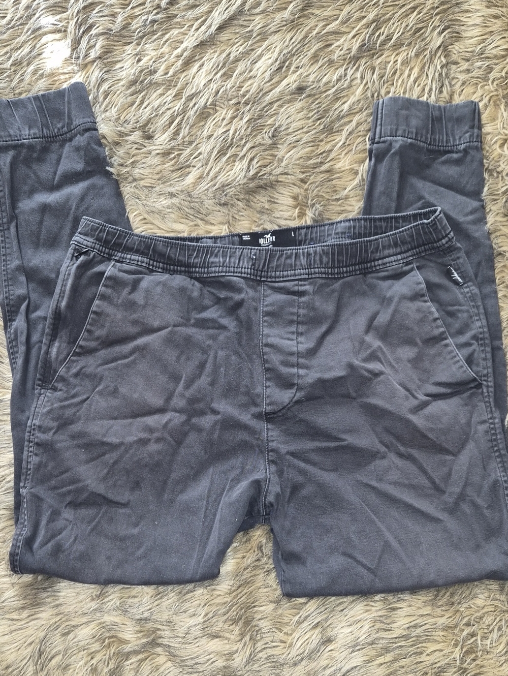 Hollister Men's Dark Charcoal Gray Jogger Sweatpants